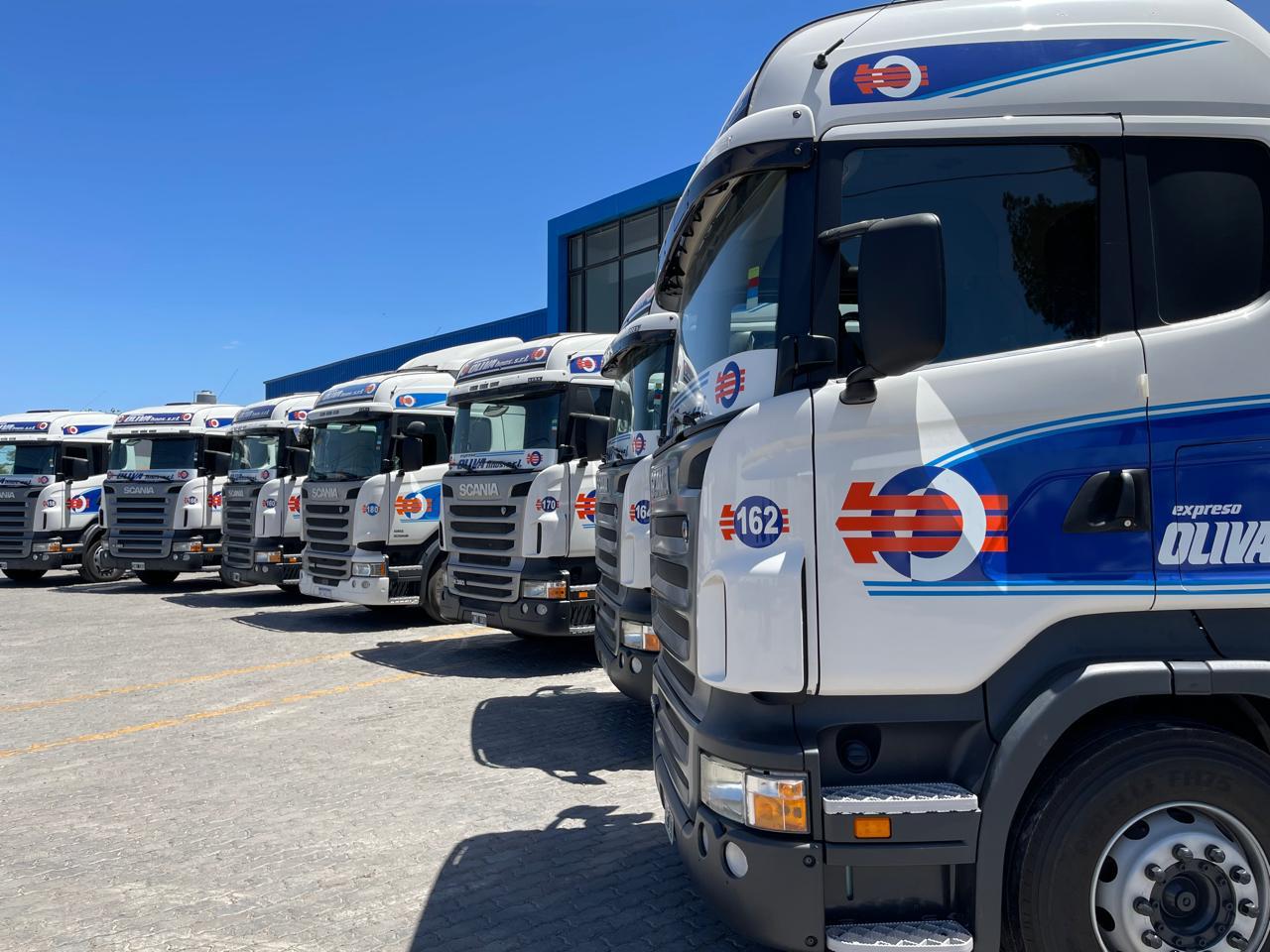 Flota de camiones Scania de Expreso Oliva HNOS SRL